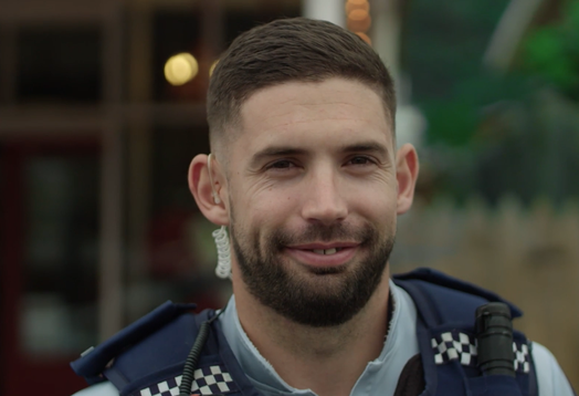 Police officer.png